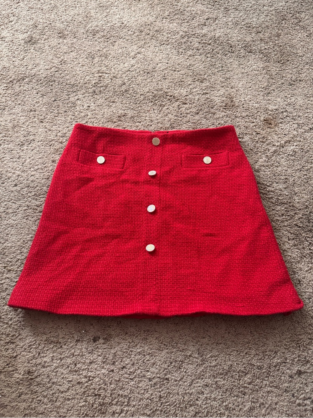 Chic Red Button-Front Mini Skirt